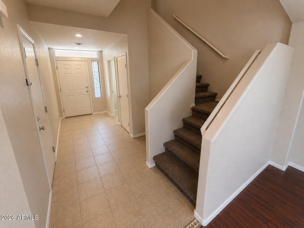 5158 W Shaw Butte Drive - Photo 8