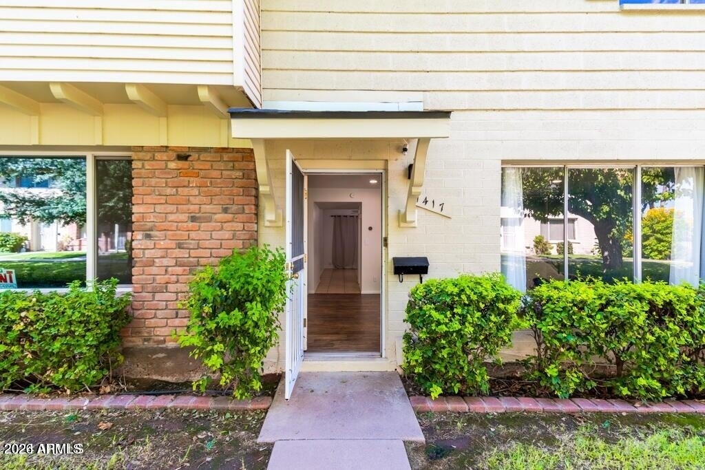 1417 N 44th Street - Photo 2