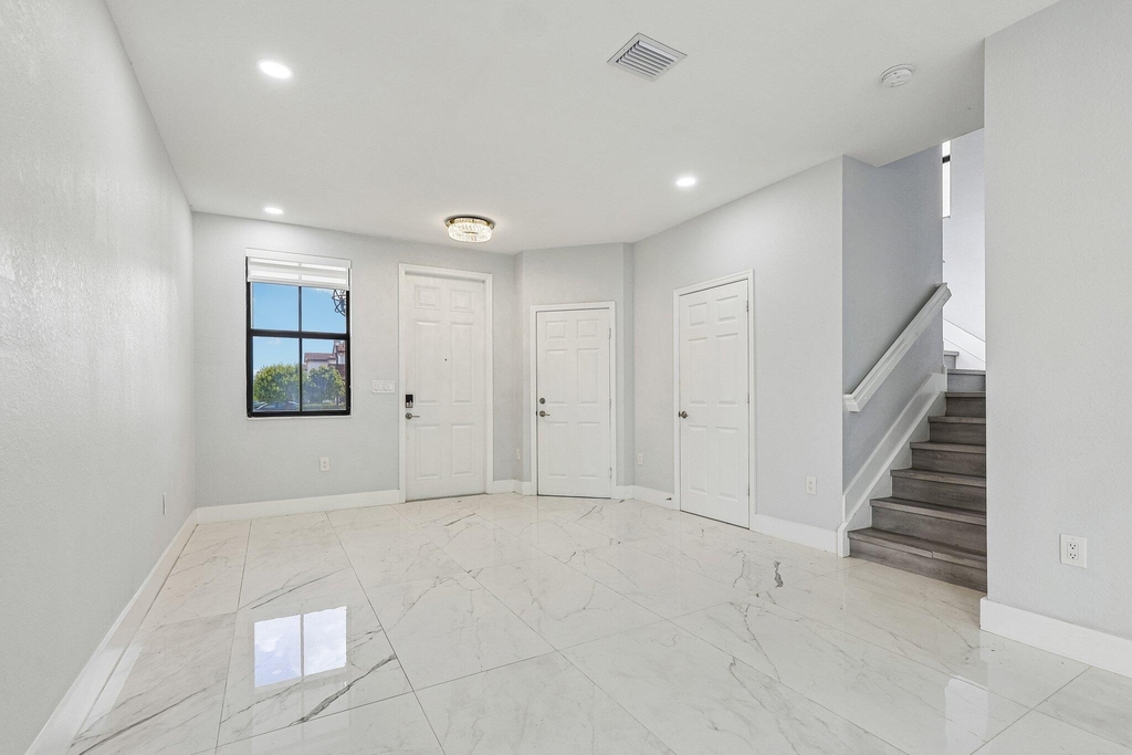 3567 W 110th Terrace - Photo 4
