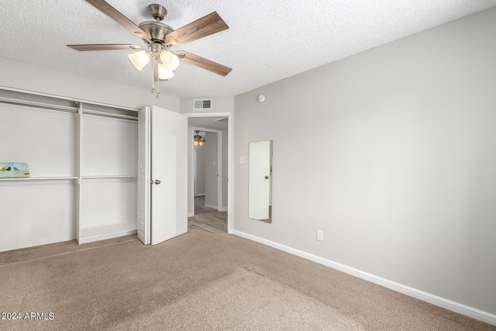 14401 N 35th Place - Photo 16