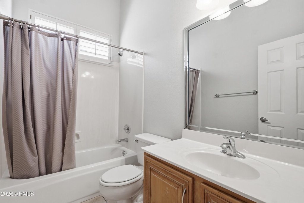 225 W Vera Lane - Photo 17