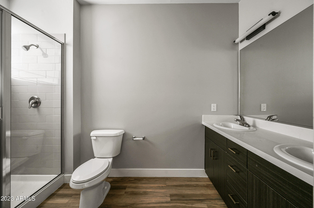 1023 W 5th Street - Photo 19