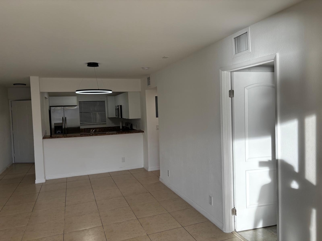 1515 Lake Crystal Drive - Photo 10