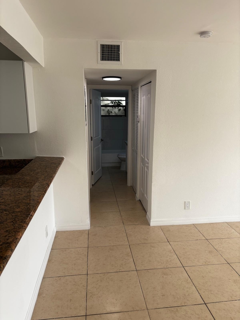 1515 Lake Crystal Drive - Photo 8