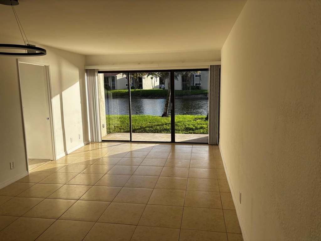 1515 Lake Crystal Drive - Photo 6