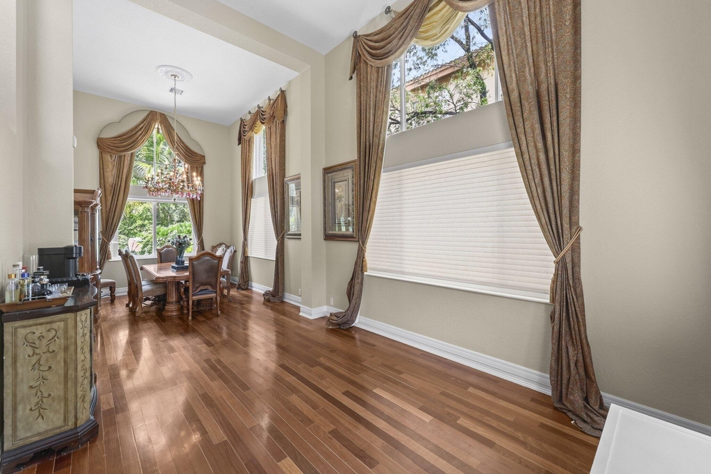 4461 Mariners Cove Drive - Photo 6