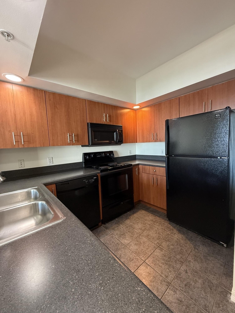 100 N Federal Highway - Photo 17