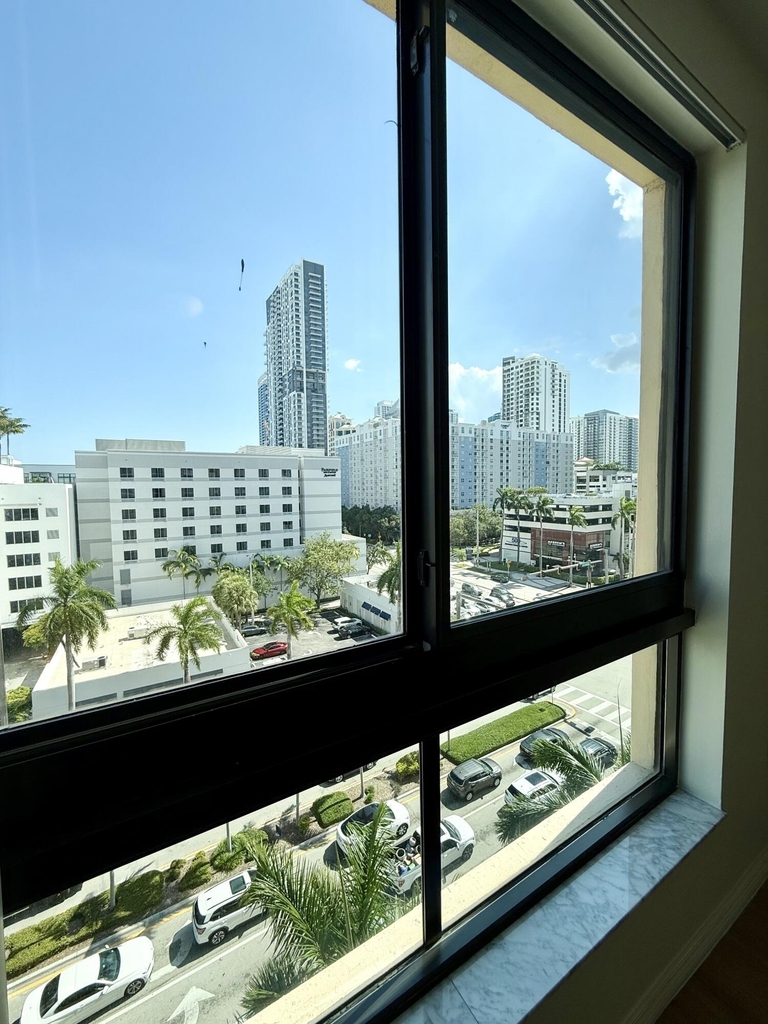 100 N Federal Highway - Photo 11
