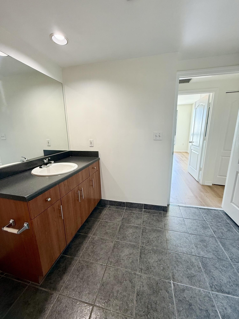 100 N Federal Highway - Photo 19