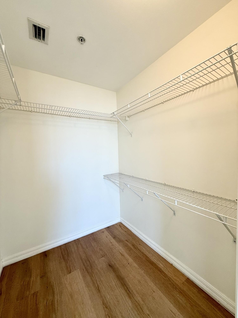 100 N Federal Highway - Photo 26