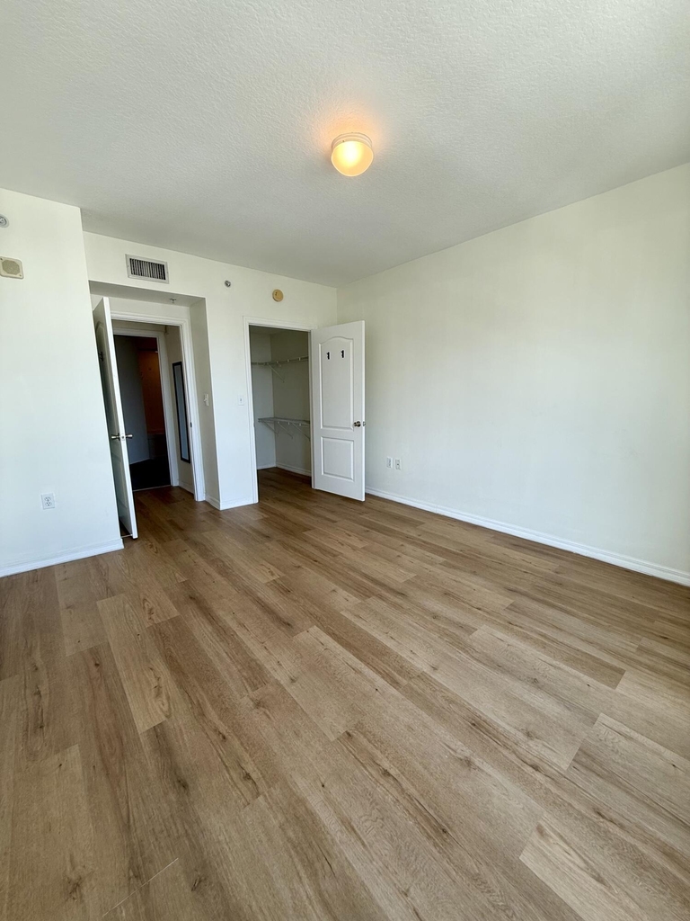 100 N Federal Highway - Photo 24