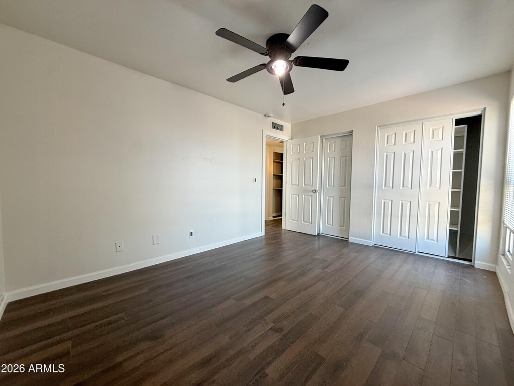5220 W Lynwood Street - Photo 7