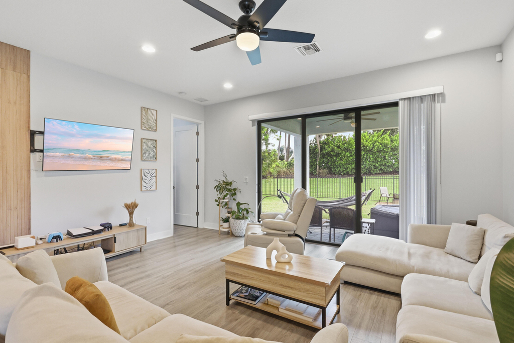 16210 Sandy Shore Drive - Photo 7