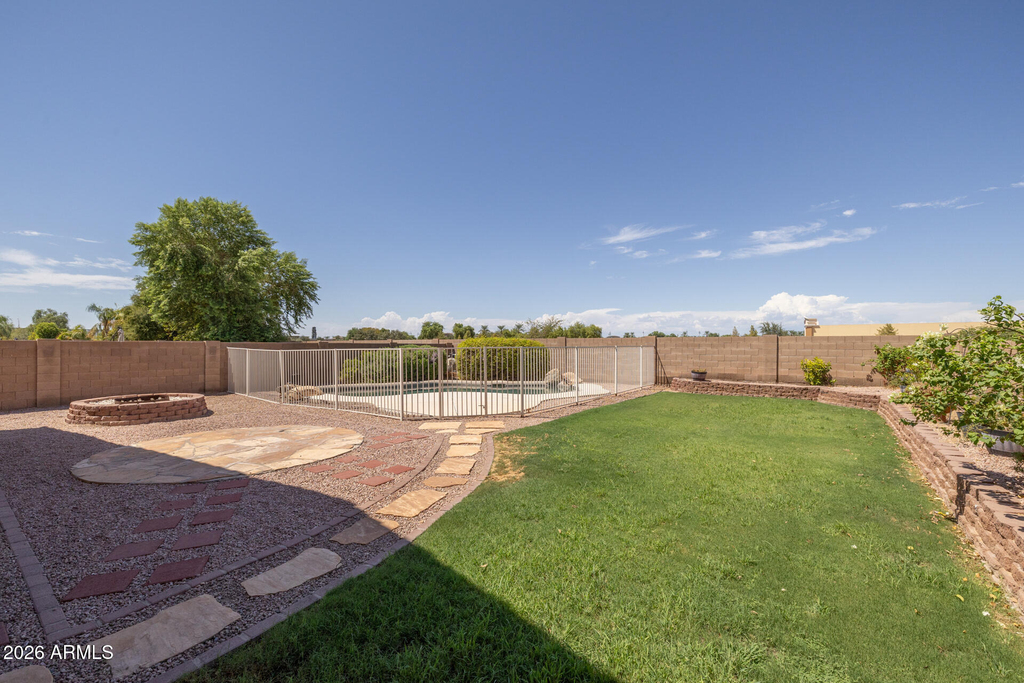 3096 E Kingbird Place - Photo 37