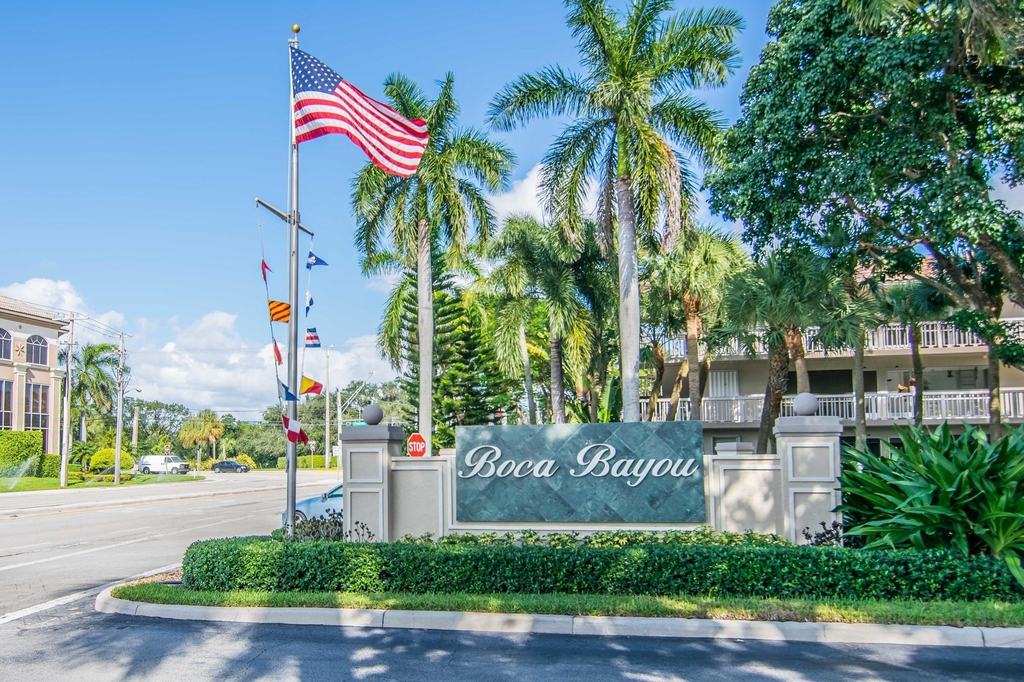 20 Royal Palm Way - Photo 6