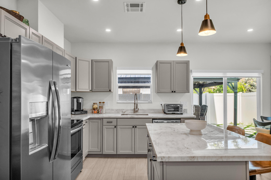 460 Nw 27th Avenue - Photo 17
