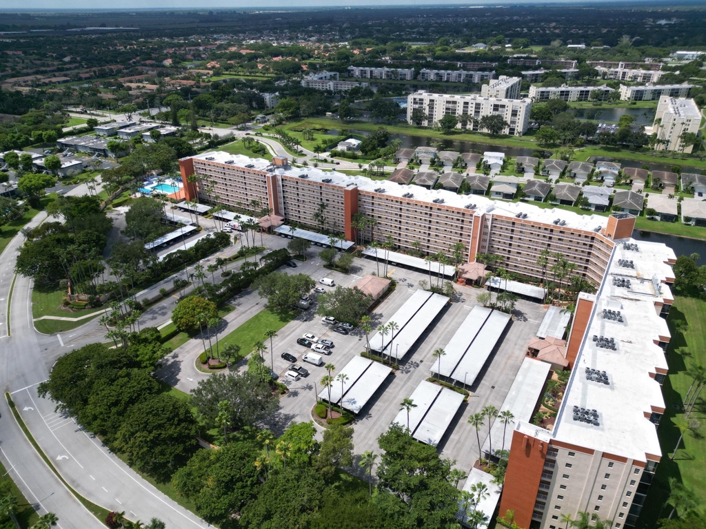 7370 S Oriole Boulevard - Photo 13