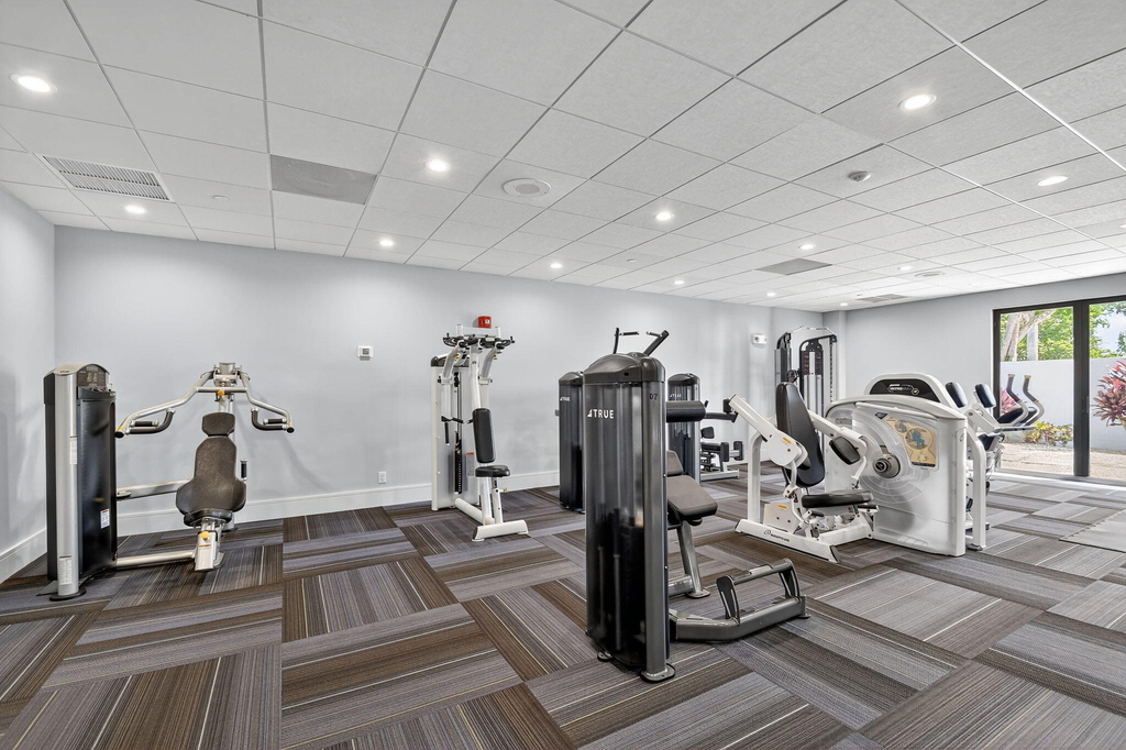 7370 S Oriole Boulevard - Photo 32
