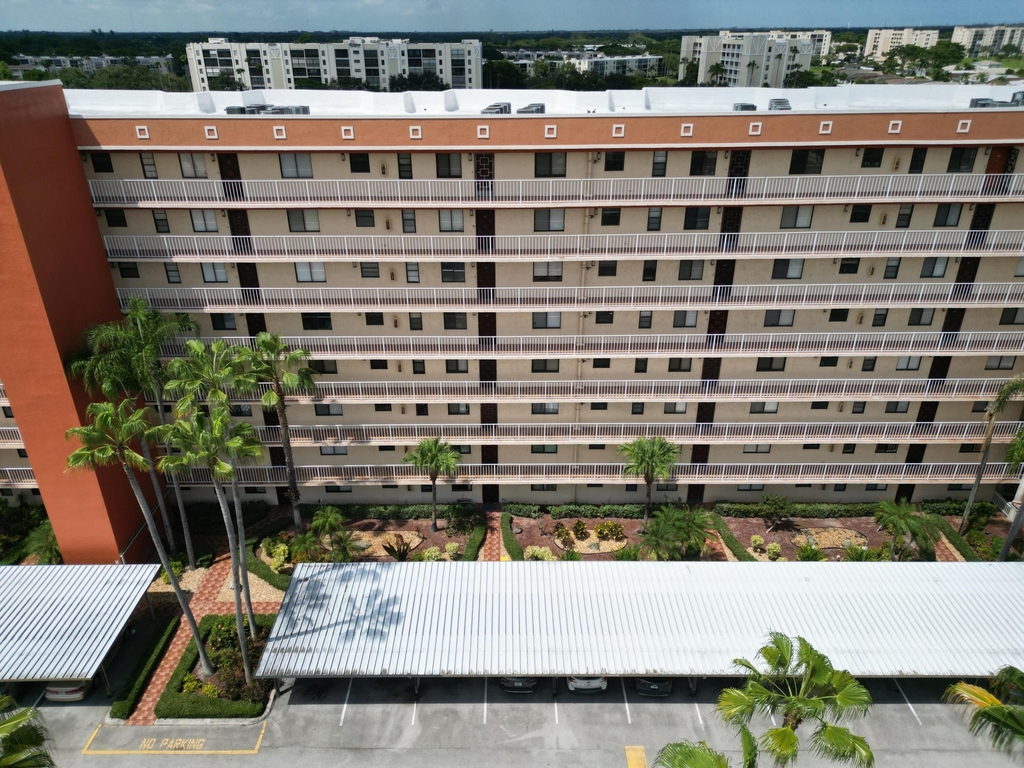 7370 S Oriole Boulevard - Photo 10