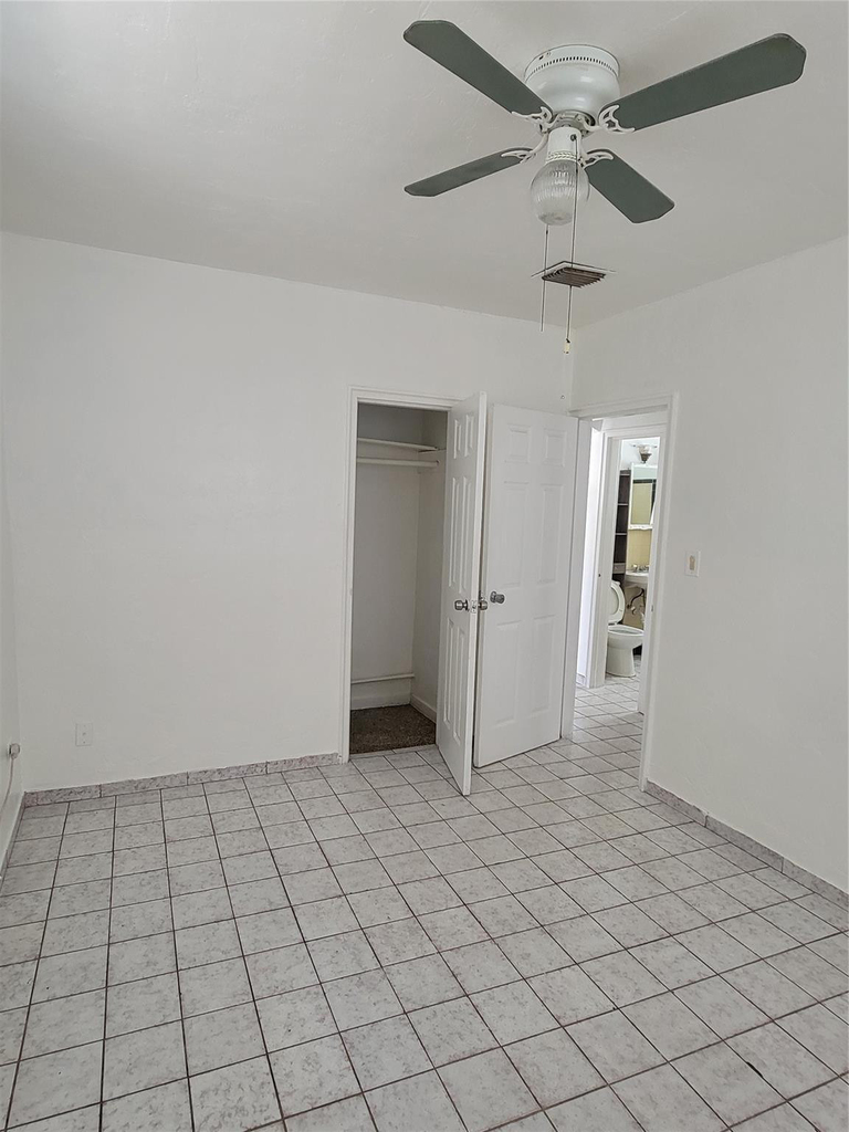 1822 Johnson Street - Photo 10