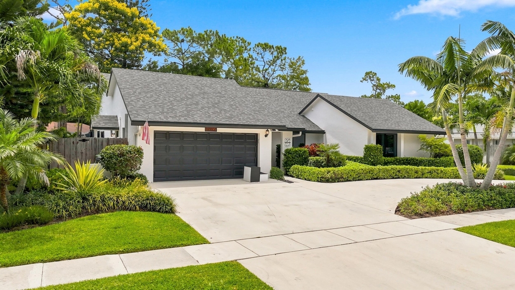 13972 Ishnala Circle - Photo 1