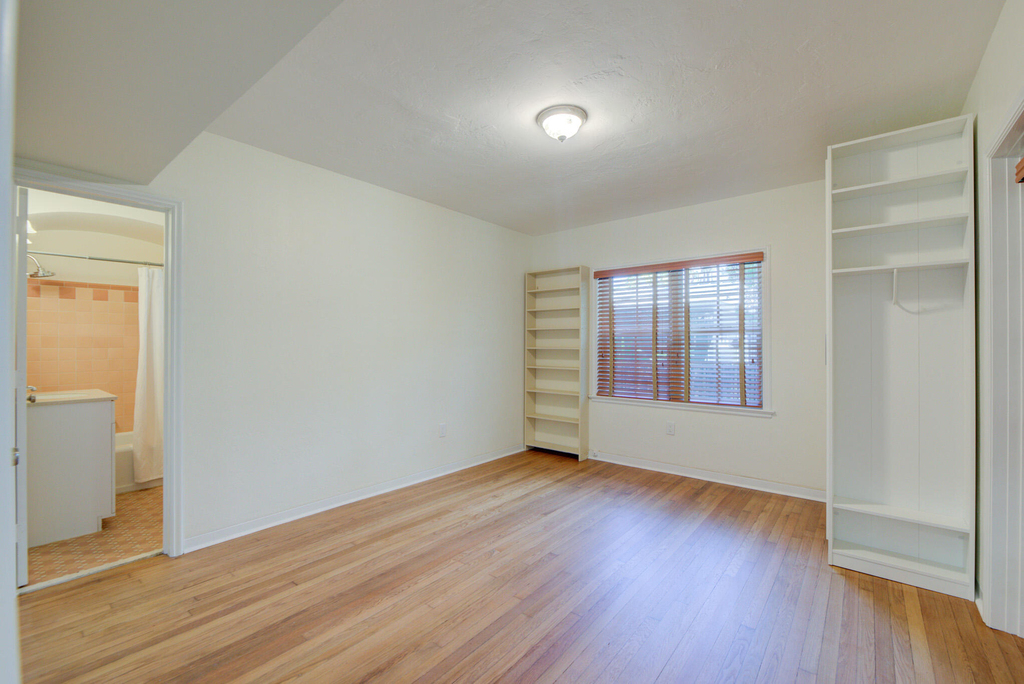 1601 Se 2nd Street - Photo 13