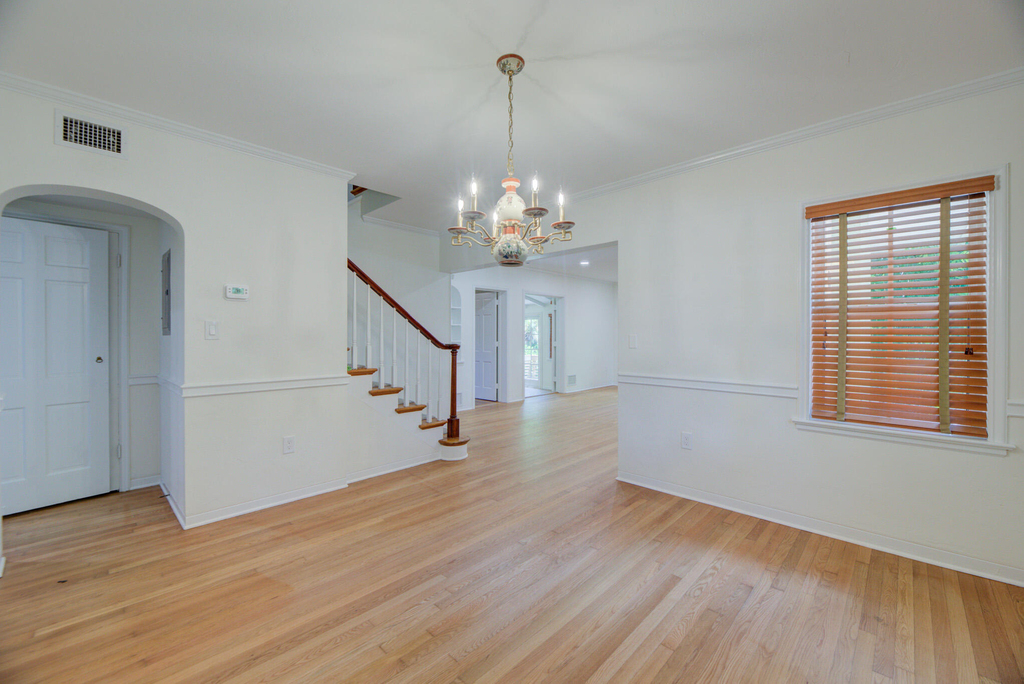 1601 Se 2nd Street - Photo 7