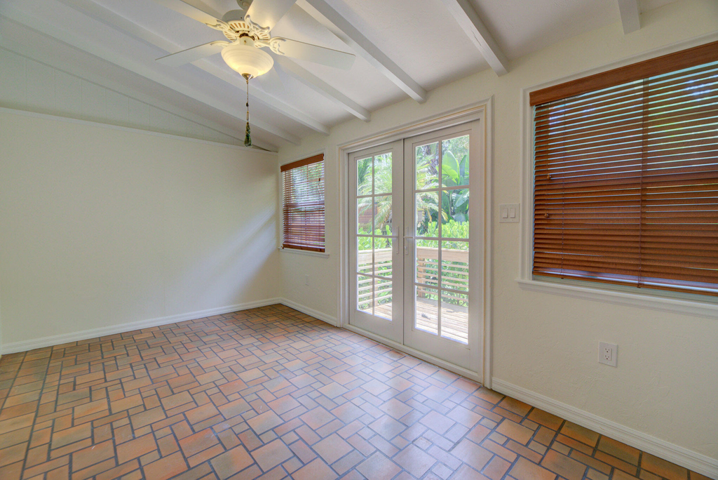 1601 Se 2nd Street - Photo 17