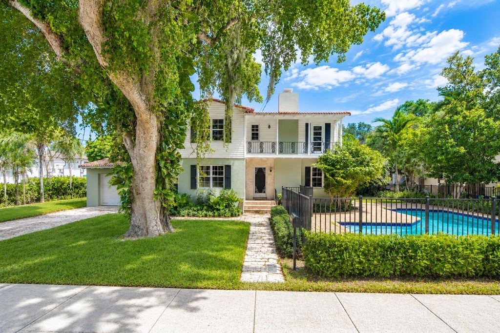 1601 Se 2nd Street - Photo 0