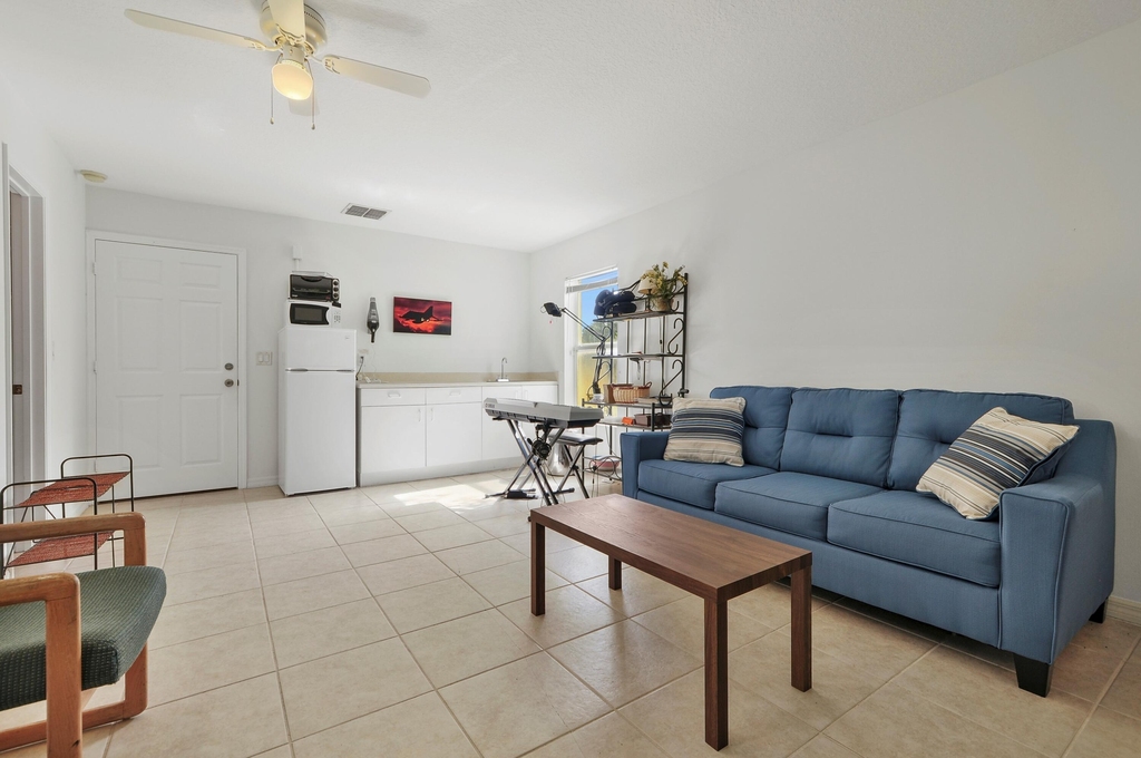 2210 S 34th Street - Photo 11