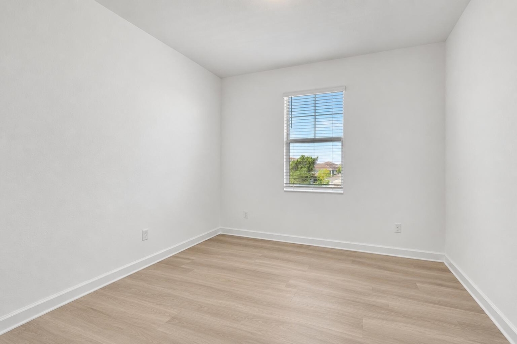 1000 Sterling Pine Place - Photo 56