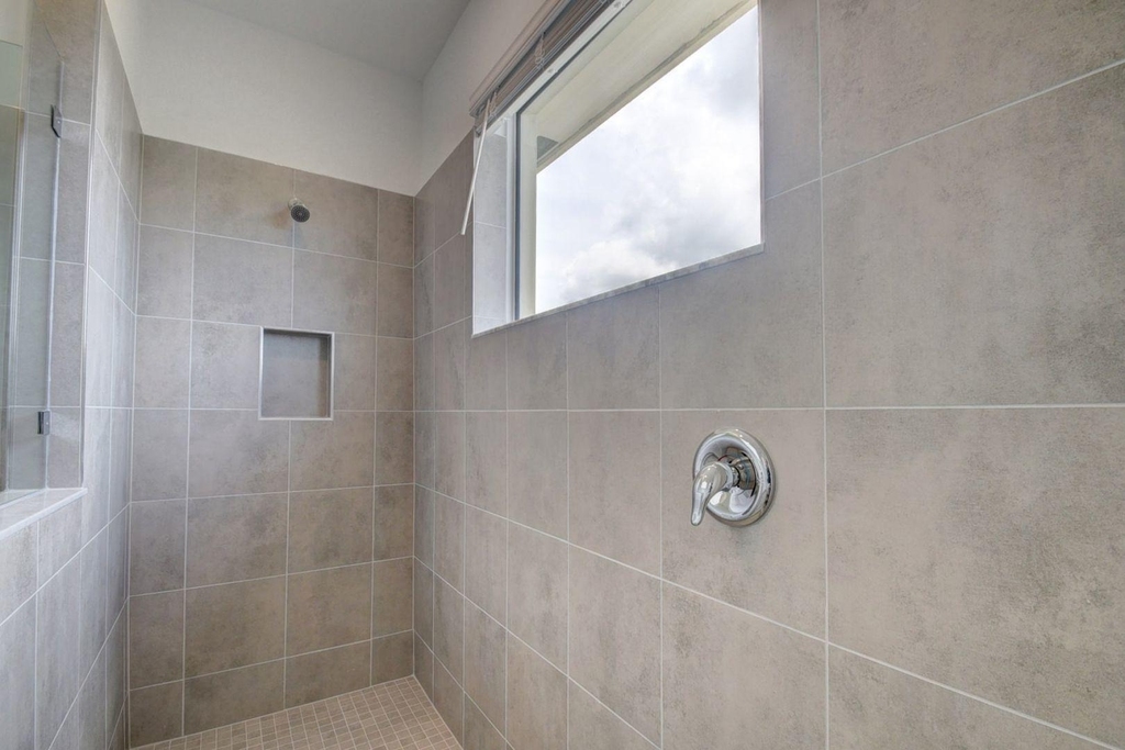 1000 Sterling Pine Place - Photo 11