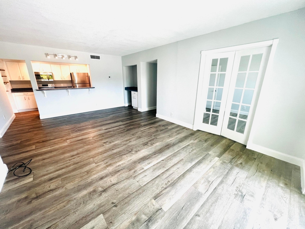 1000 River Reach Drive - Photo 8