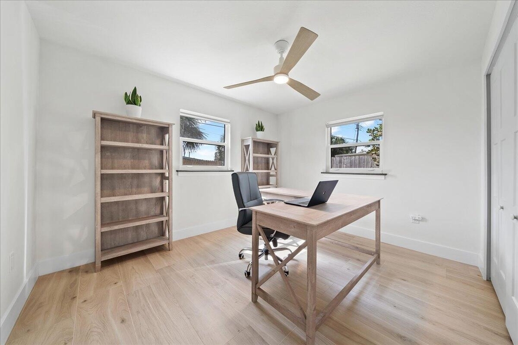 115 Elm Avenue - Photo 10