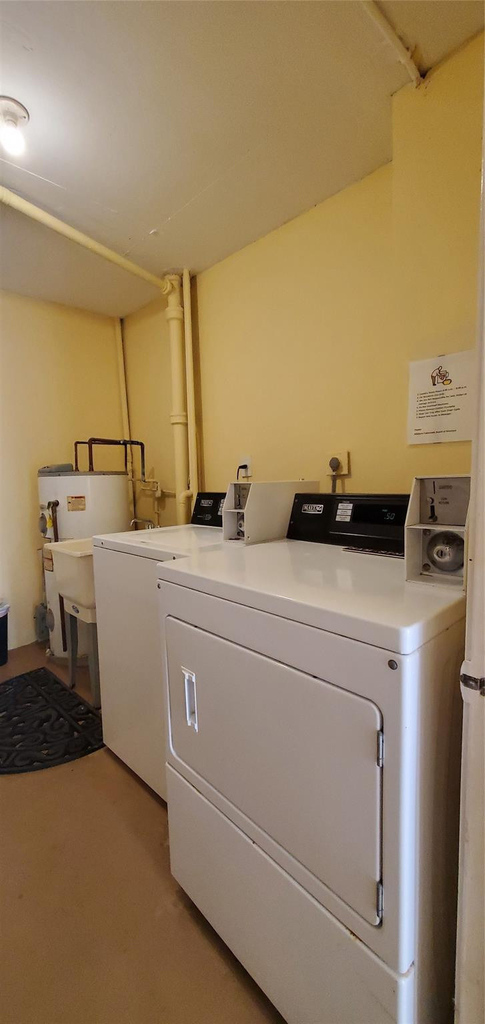 1161 Hillsboro Mile - Photo 55