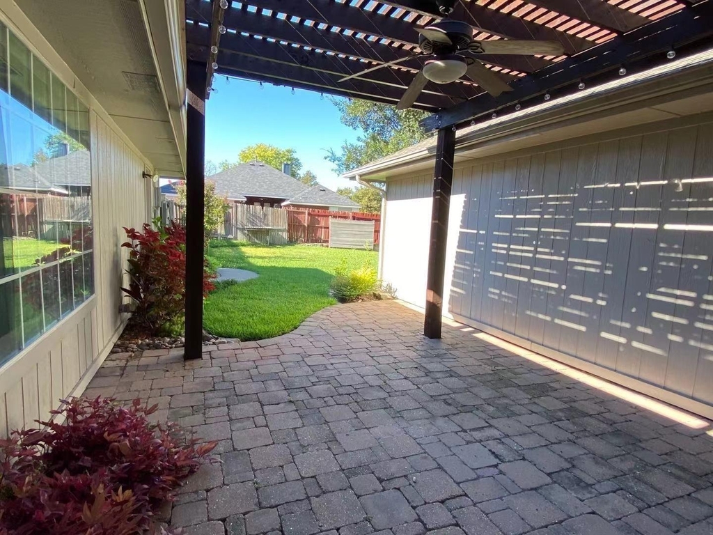 4121 Holly Drive - Photo 18