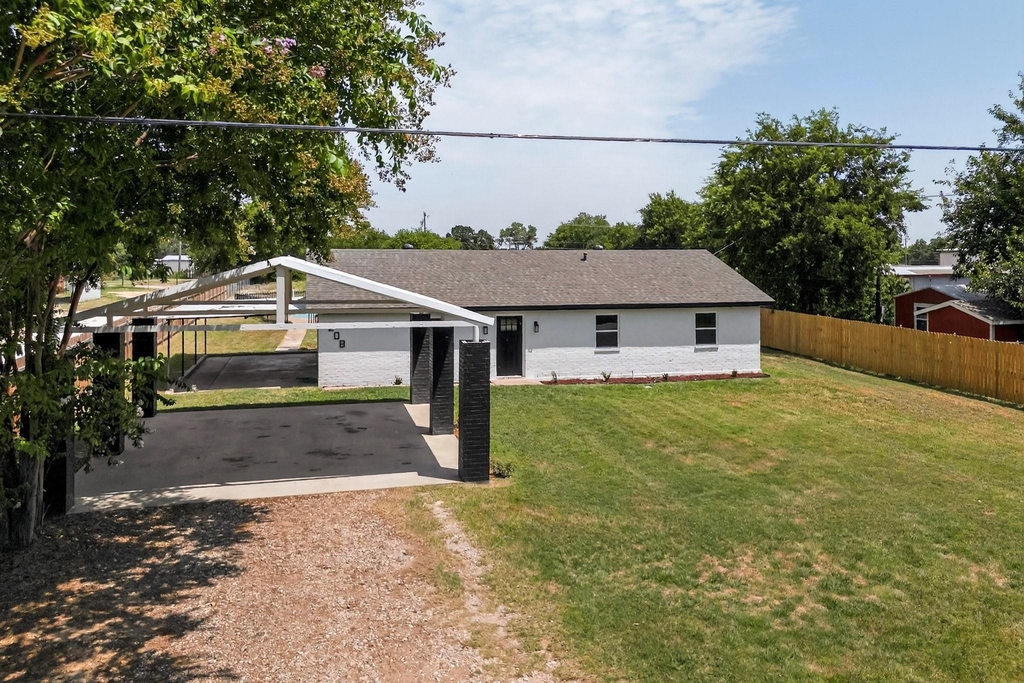 208 Ponderosa Lane - Photo 1
