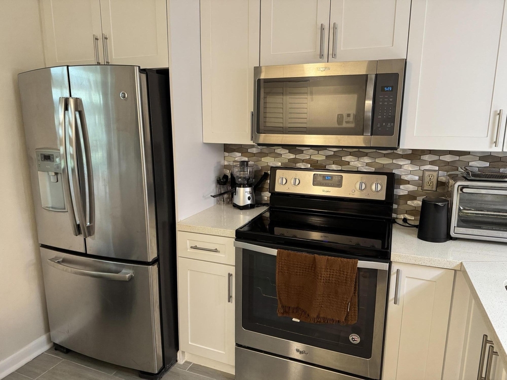 7142 Golf Colony Court - Photo 1