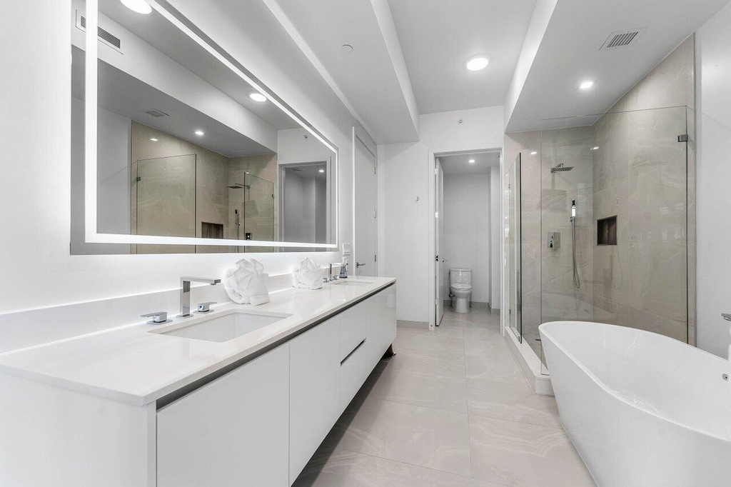 220 Lake Shore Drive - Photo 11