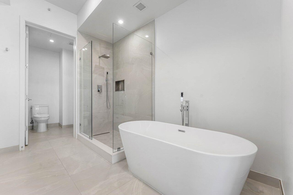 220 Lake Shore Drive - Photo 12