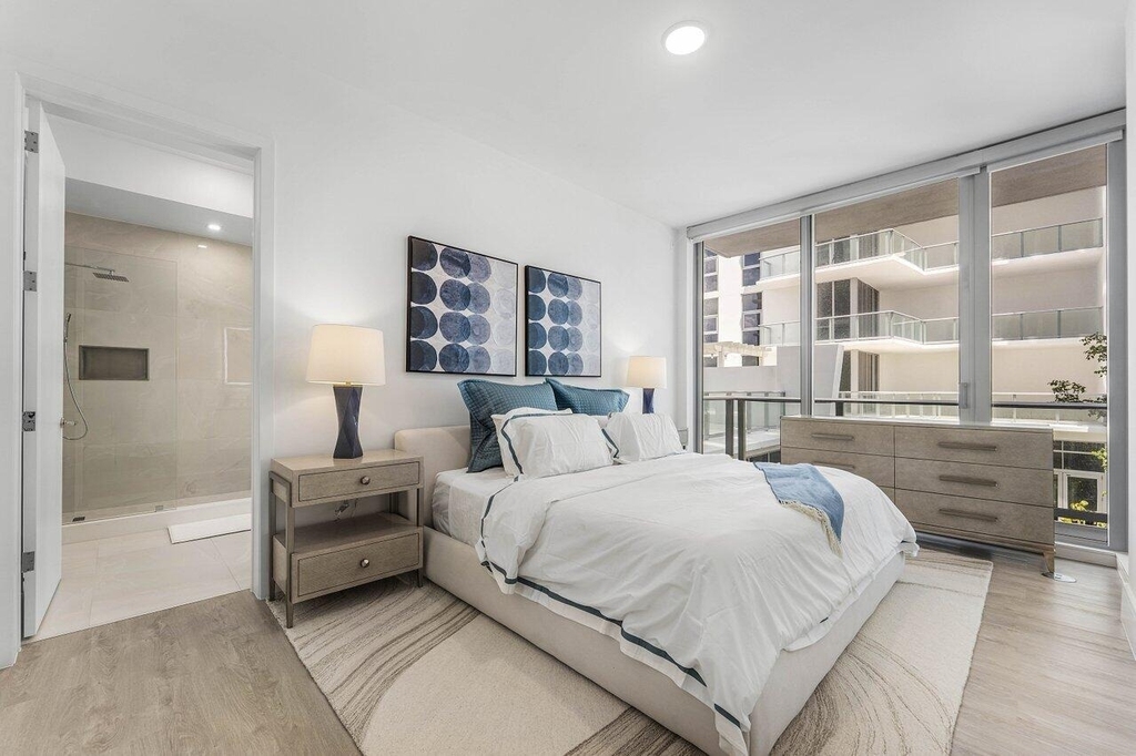 220 Lake Shore Drive - Photo 9