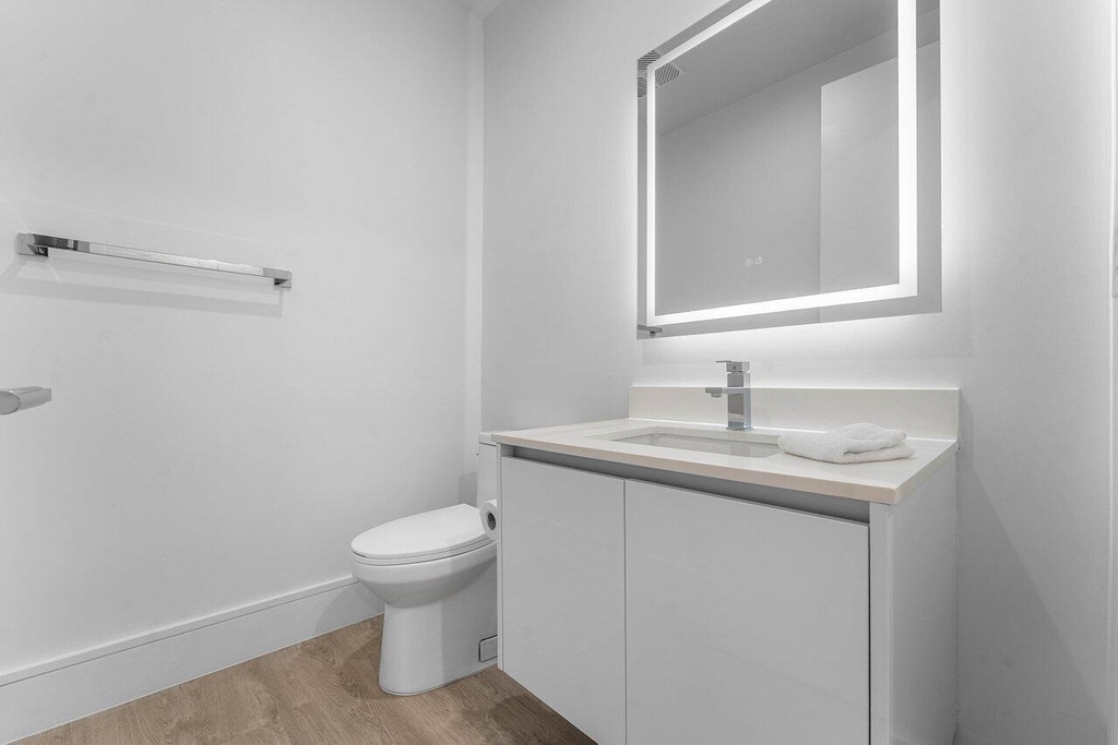 220 Lake Shore Drive - Photo 16