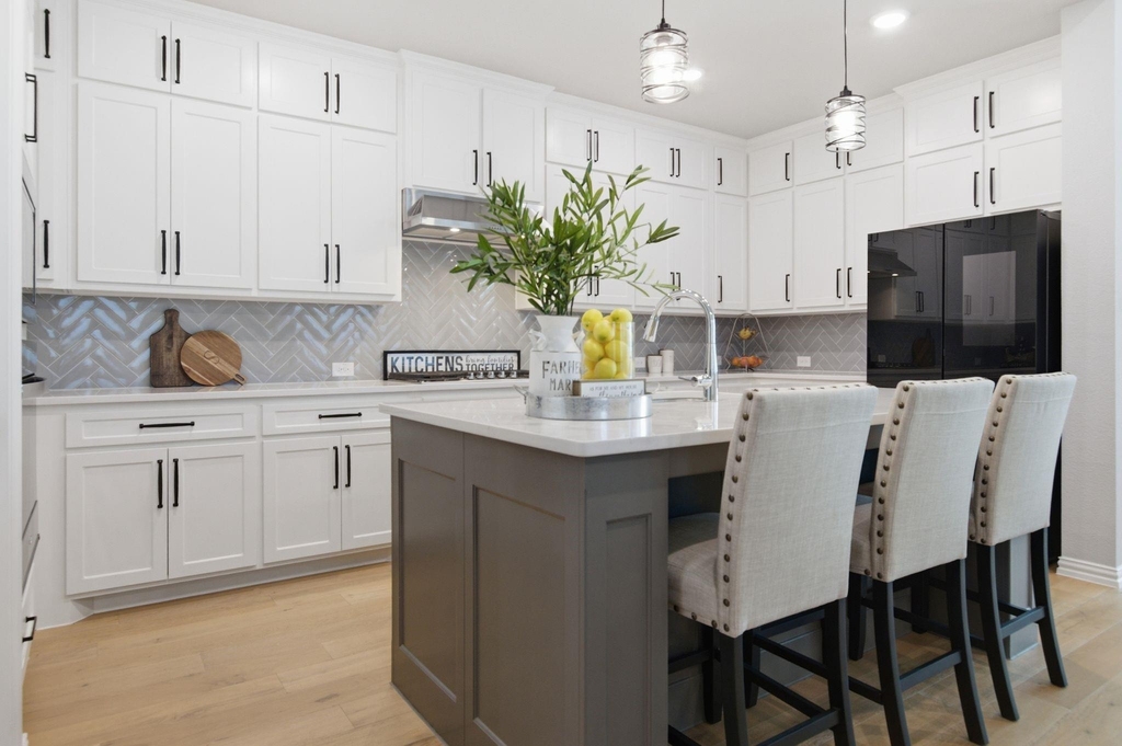 910 Winter Cherry Lane - Photo 4