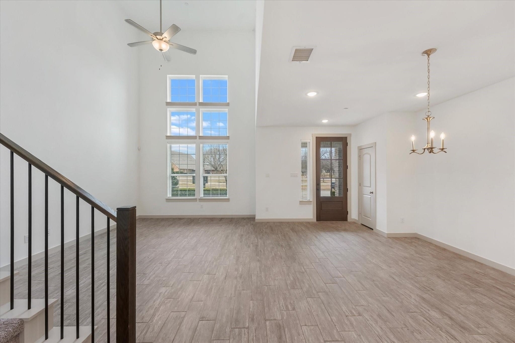 4870 Woodruff Way - Photo 6