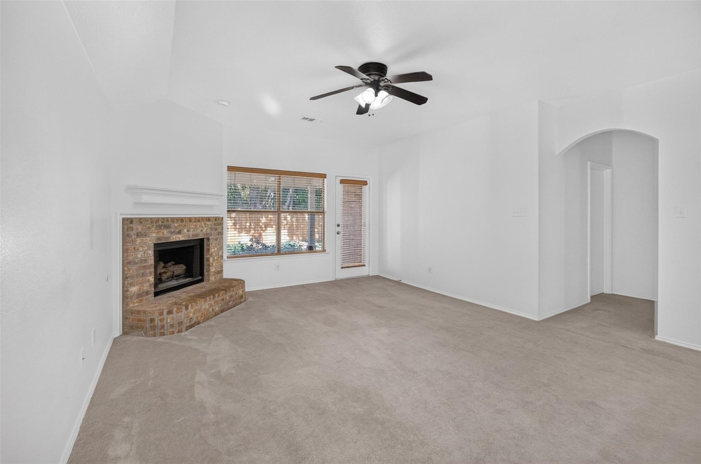 5916 Crestview Drive - Photo 12