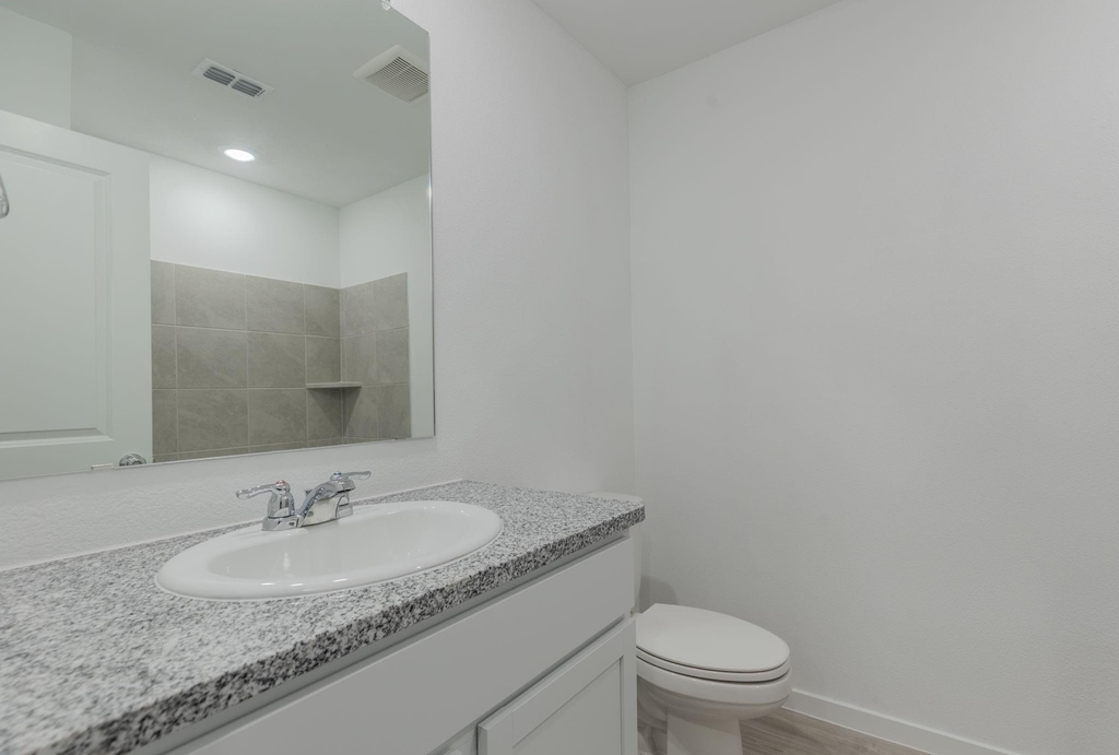 1805 Pentro Parkway - Photo 5