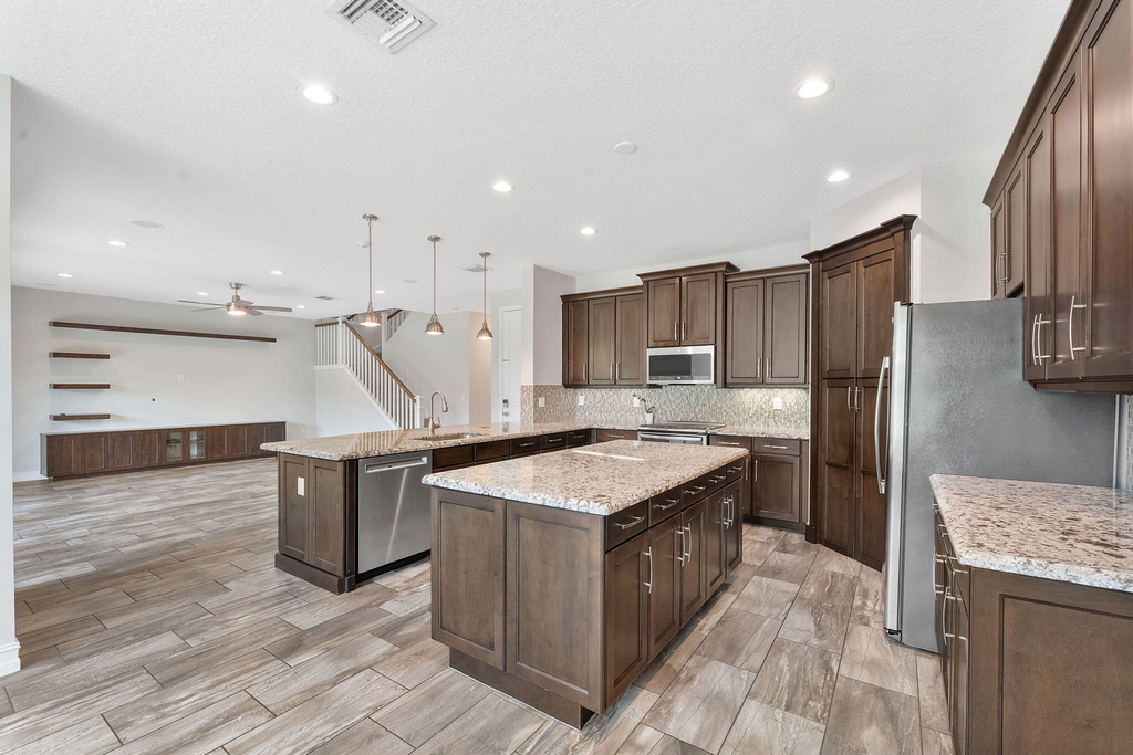 14545 Alabaster Avenue - Photo 3