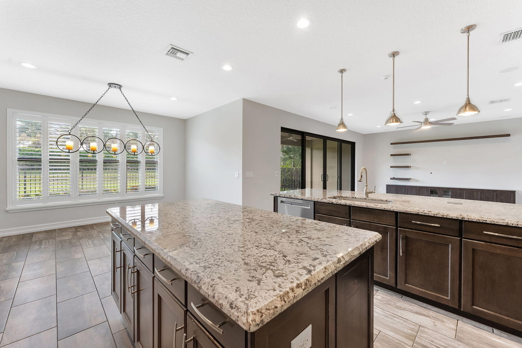 14545 Alabaster Avenue - Photo 4