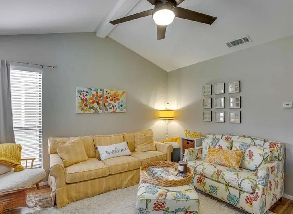 536 Western Hills Trail - Photo 4