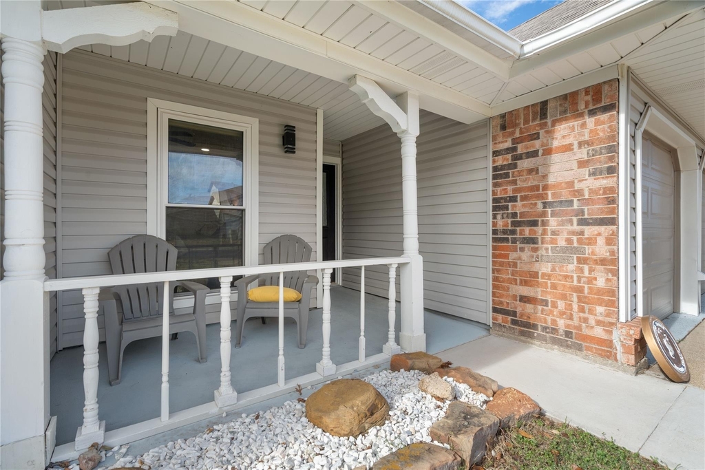 7629 Cedarhill Road - Photo 1